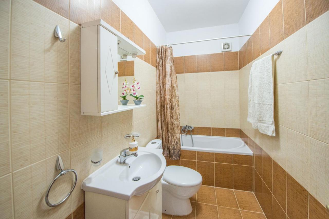 Nicoles Houses Ариллас Экстерьер фото